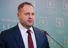 Yermak Ukraynanı sülhə çağıranları axmaq adlandırdı