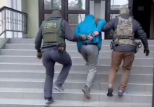 Polis idarəsində terror törətmək istəyən şəxslər saxlanıldı - Rusiyada (VİDEO)