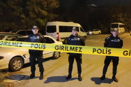 Ankarada dəhşət: Bir evdən beş nəfərin bıçaqlanmış meyiti tapıldı