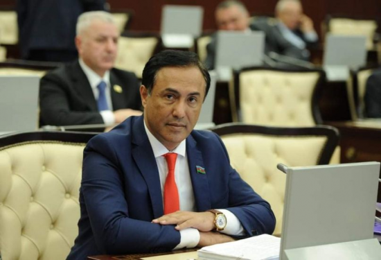 Elman Nəsirov: “Onlara yazığım gəlir, iç üzləri açıldı”