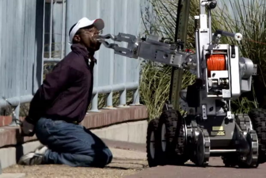 ABŞ-da polis qatil robotlardan istifadə etməyi planlaşdırır - FOTO