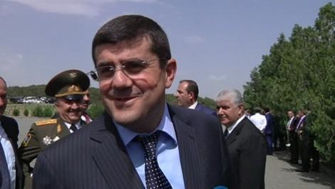Araik “yaxşı terrorçu”, korsikalılar “pis terrorçu”dur?