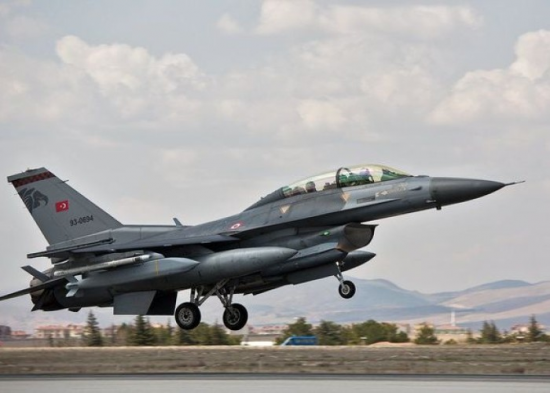 Türkiyənin F-16-ları Azərbaycanda - VİDEO