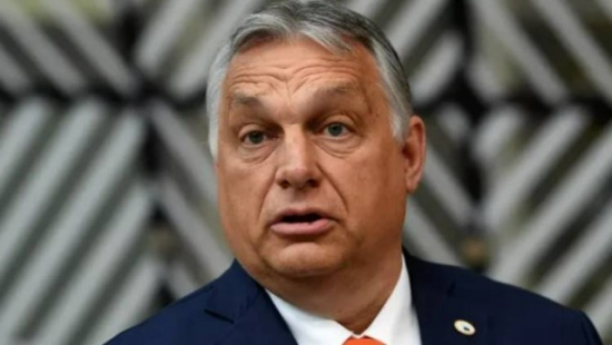 Orban Avropa Parlamentinin buraxılmasını təklif etdi