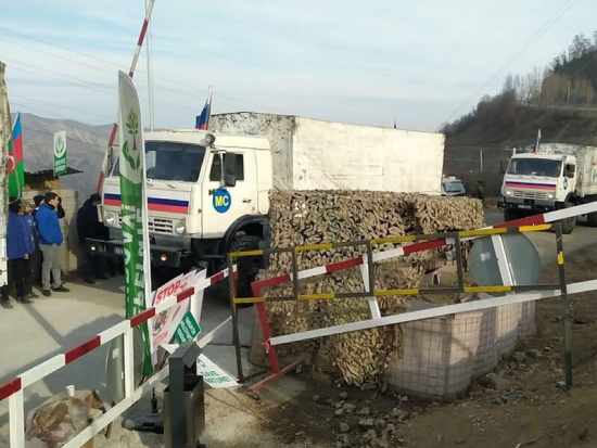 Sülhməramlıların daha 8 avtomobili Laçın yolundan maneəsiz keçdi - FOTO