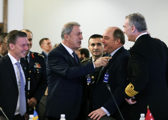 Hulusi Akar NATO-nun Baş katibi ilə görüşdü