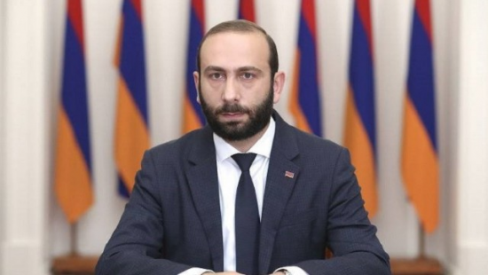 Ararat Mirzoyanın 280 milyon dollarlıq malikanəsi - FOTO