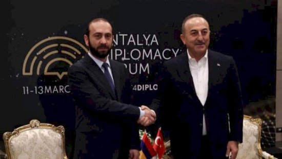 Mirzoyan bu gün Türkiyədə Çavuşoğlu ilə görüşəcək