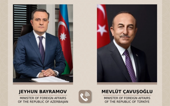 Ceyhun Bayramov Çavuşoğlu ilə zəlzələ bölgəsindəki vəziyyəti müzakirə edib