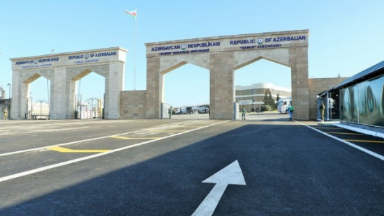 Deputat quru sərhədlərinin açılmasını TƏKLİF ETDİ