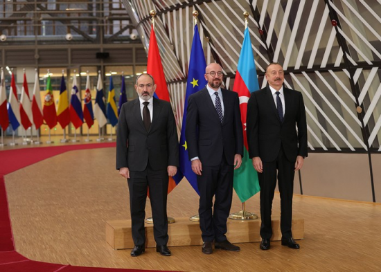 Şarl Mişel İlham Əliyev və Paşinyana dəvət döndərdi