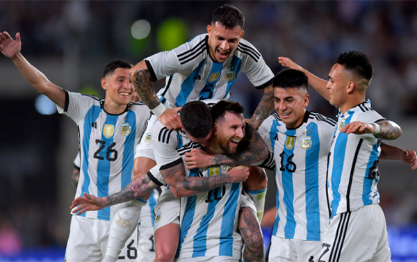 Messi het-trik etdi, Argentinadan 7 qol - Video