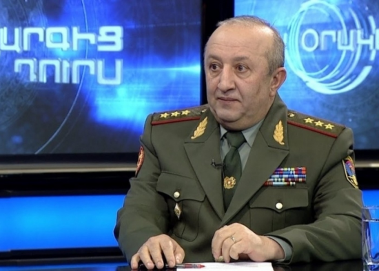 ""5-ci kolon"un lideri Paşinyan özüdür" - Erməni general