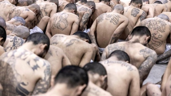 El-Salvador prezidentinin bu paylaşımı diqqət çəkdi - VİDEO