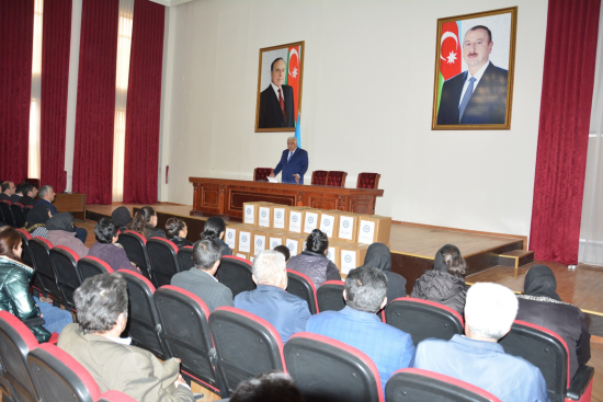 DAŞKƏSƏNİN İCRA BAŞÇISI NOVRUZ BAYRAMI ƏRƏFƏSİNDƏ RAYONUN ŞƏHİD AİLƏLƏRİ İLƏ GÖRÜŞÜB, ONLARA MADDİ YARDIM GÖSTƏRİB