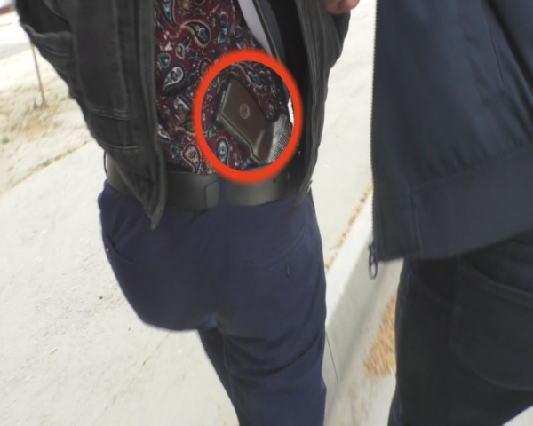 Silah gəzdirən və məktəbdən oğurluq edən şəxslər tutuldu - FOTO