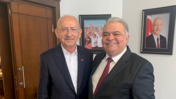 Turqut Özalın oğlu Kılıçdaroğlunu dəstəklədi