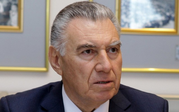 Prezident Əli Həsənovla bağlı Sərəncam imzaladı