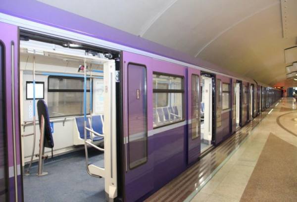 Bakı metrosunda sərnişin öldü