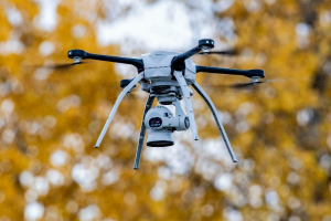 Moskvada hərbi texnika zavoduna dron düşdü