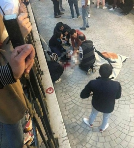 İstanbulda FACİƏ: Ailəsi ilə dalaşan qız özünü binadan atdı- FOTO