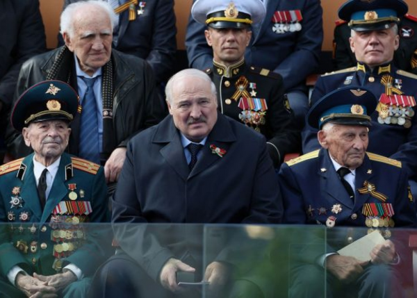 "Lukaşenkonun Qələbə paradından sonra səhhəti pisləşib" - YENİLƏNİB