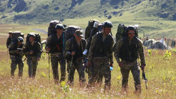 Putin rusları hərbi təlimə ÇAĞIRDI
