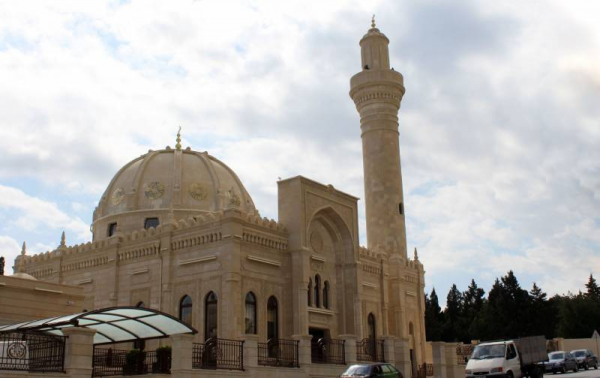 "Hacı Cavad", "Şah Abbas" və digər 5 məscidə imam təyin olunub - SİYAHI