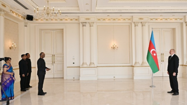 Prezident yeni səfirin etimadnaməsini qəbul etdi - FOTO