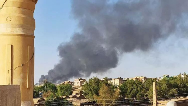 Döyüş təyyarələri Sudanın paytaxtını bombalayıb