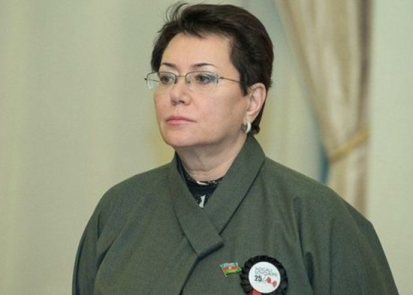 Elmira Axundova vəzifəsindən geri çağırıldı - Yerinə o təyin olundu