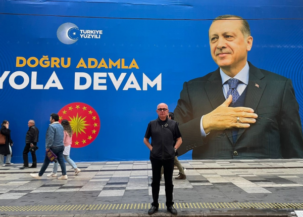 Keçmiş komitə sədri Ərdoğanın qələbəsi şərəfinə qurban kəsdi - FOTOLAR