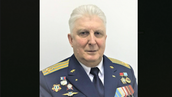 Rusiyalı əməkdar hərbi pilot buna görə intihara cəhd etdi
