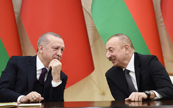 “Sizi Azərbaycanda çox sevirlər” - Əliyev Ərdoğana