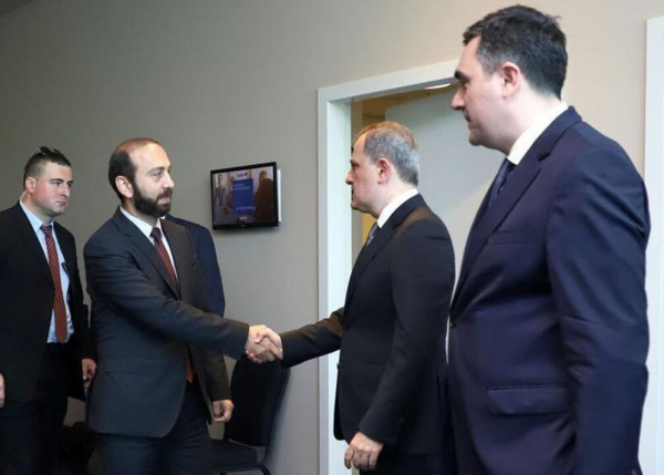 XİN rəhbərlərinin görüşü buna görə təxirə salınıb