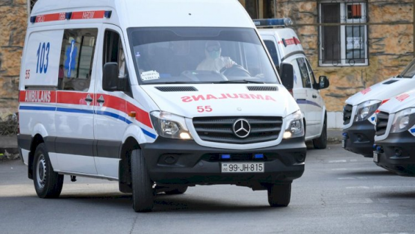 Çağırışa gedən təcili yardım maşını 22 yaşlı oğlanı vurdu
