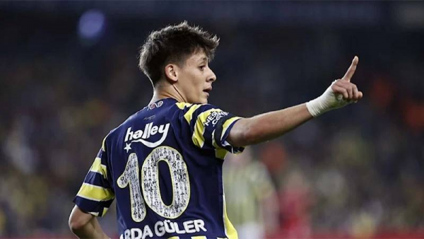 6 Avropa nəhənginin gözü türk ulduzdadır - ADLAR
