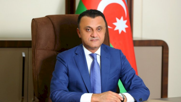 Qızına dəbdəbəli toy edən məmur işdən çıxarılır