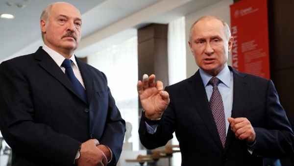 Putin Lukaşenkoya zəng ETDİ