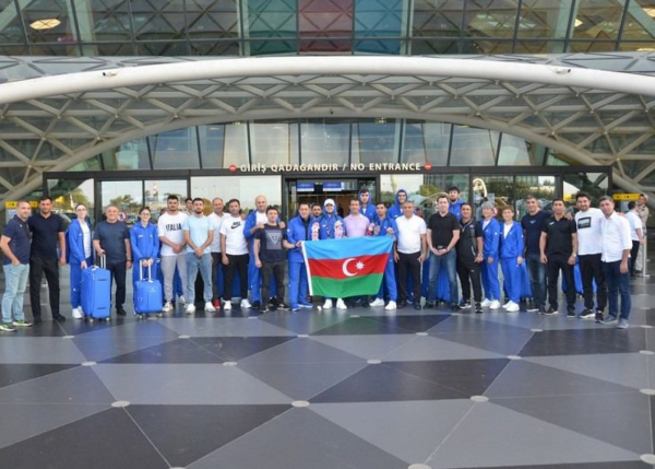 Taekvondo üzrə millimiz ölkəyə 2 medalla qayıtdı