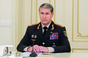 Vilayət Eyvazov 4 rəisin yerini dəyişdirdi