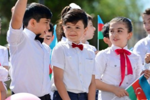 110 mindən çox uşaq I siniflərə yerləşdirilib