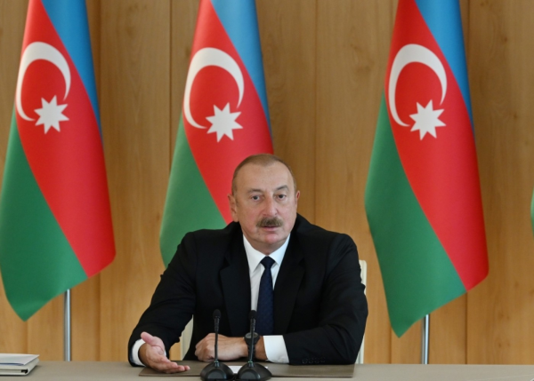 Prezident Azərbaycanın xarici borcunu AÇIQLADI