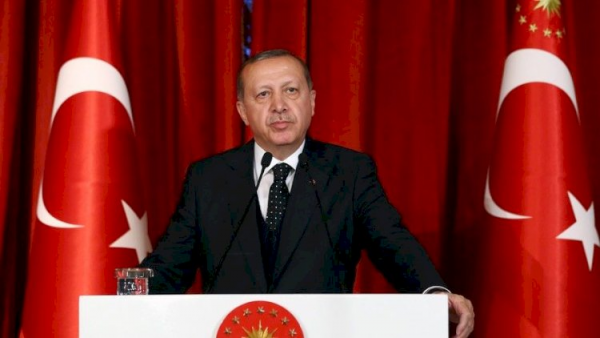 Ərdoğan deputatlardan az maaş alır