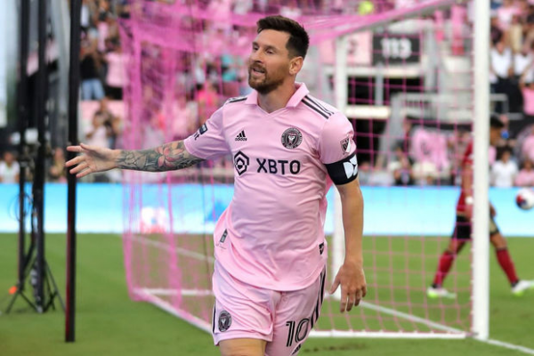 Messi “İnter Mayami”də ikinci oyunda dubl etdi - VİDEO