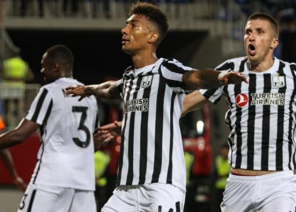 “Neftçi” qələbə ilə növbəti mərhələyə YÜKSƏLDİ