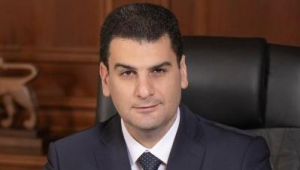 Paşinyan müşavirini nazir müavini təyin etdi