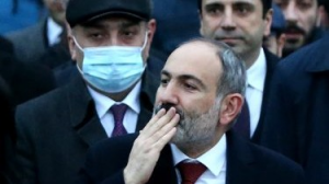 Paşinyanın Ermənistanda reytinqi açıqlandı