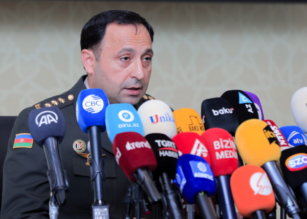 "Dinc əhalini silahlandırıb döyüşə cəlb etməyə çalışırlar" - Polkovnik