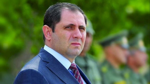 Papikyan ruspərəstlərin cərgəsinə keçib - İddia